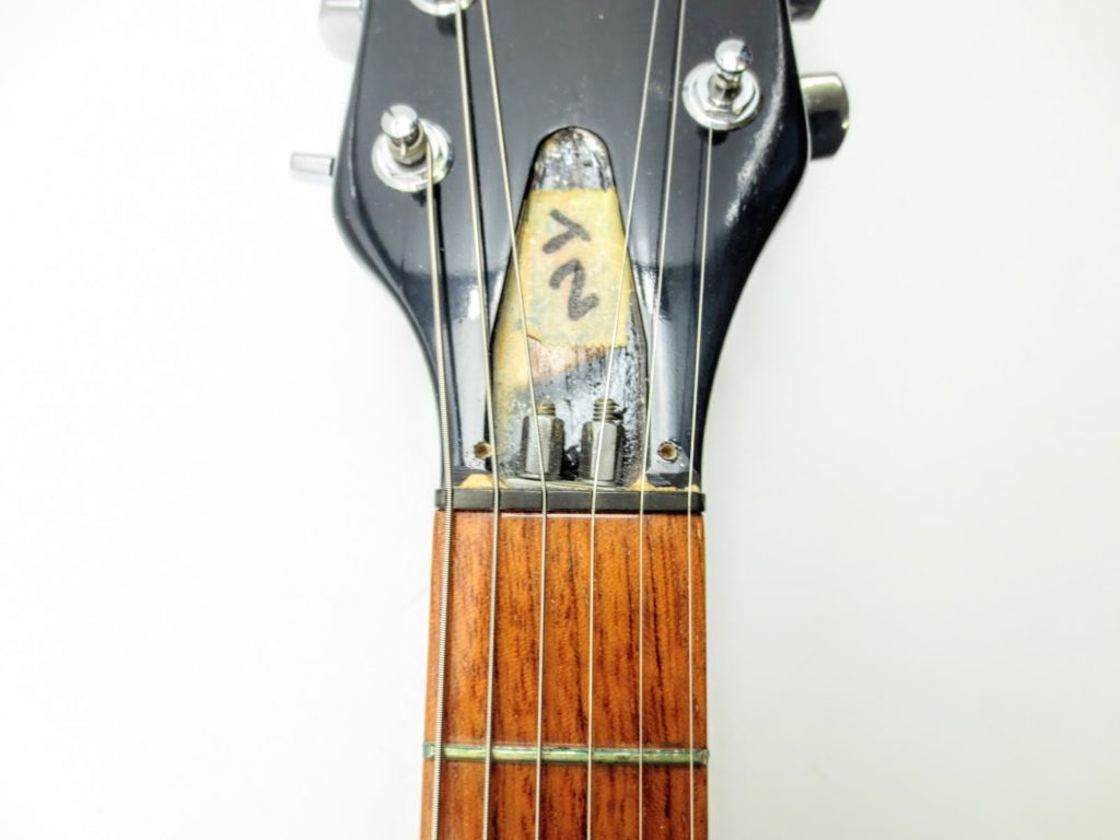 Rickenbacker(リッケンバッカー) USAのエレキギター Model 330を買取